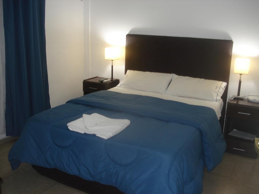 Morada Suites Campana Room photo